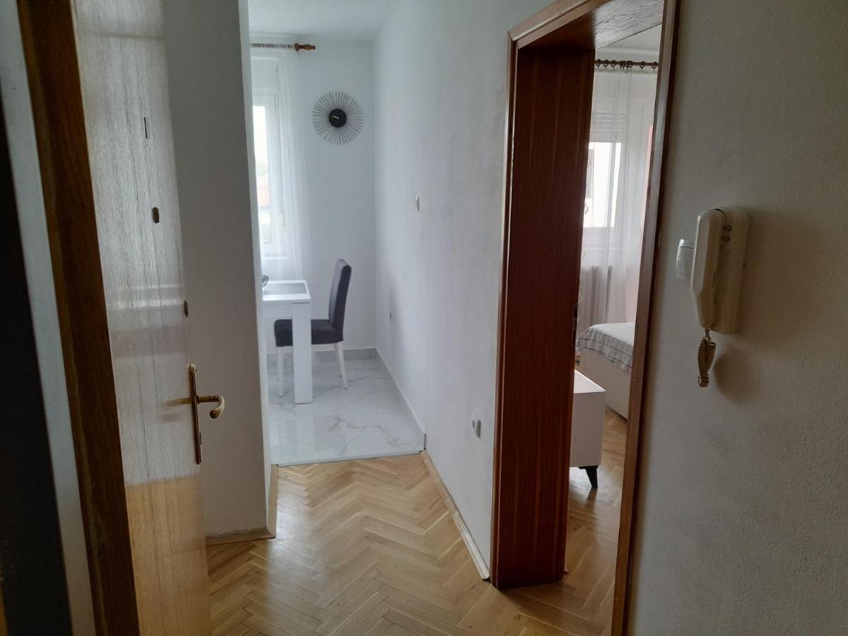 Apartamento Nikola Ns2 Novi Sad Exterior foto